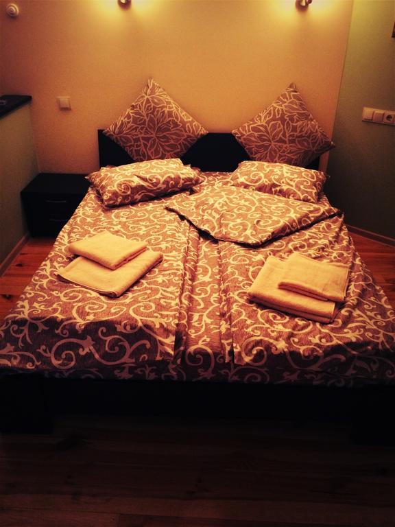 Apartments In The Center Trouskavets Chambre photo